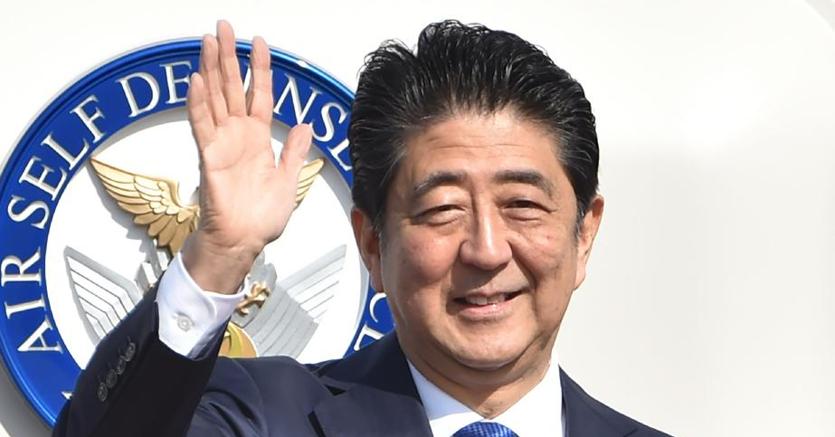 Il premier giapponese, Shinzo Abe (Afp)